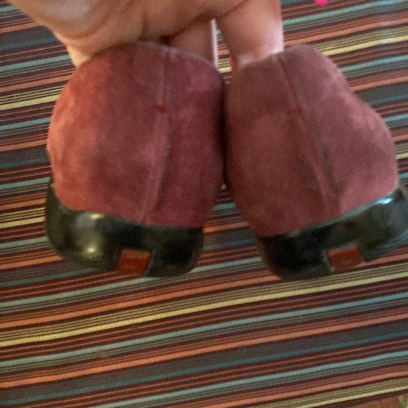 PRADA VINTAGE burgundy SUEDE MARY JANES 7.5/38 - Picture 3 of 7
